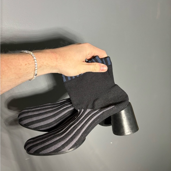 Camper Upright Tencel Sock Boot Womens Size EU 39 - Picture 3 of 5